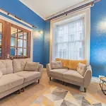 Comfortable Lovely Twin In A Quiet Location Nocleg ze śniadaniem