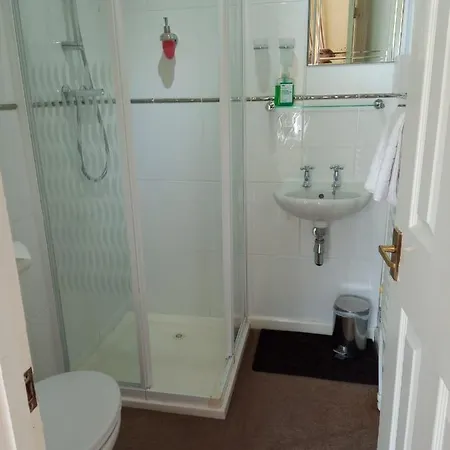 Comfortable Lovely Twin In A Quiet Location Bed & Breakfast