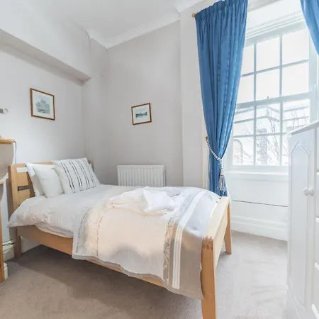 Comfortable Lovely Twin In A Quiet Location 3* 怀特黑